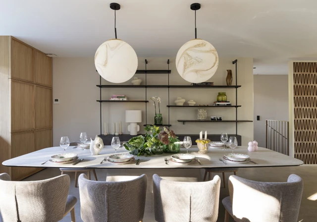 Grande table pour votre évènement dans la villa madeleine à Seignosse